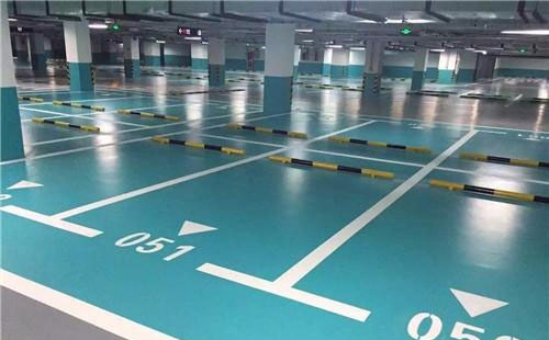 天峻天峻环氧地坪中涂：构筑坚固地面的关键环节